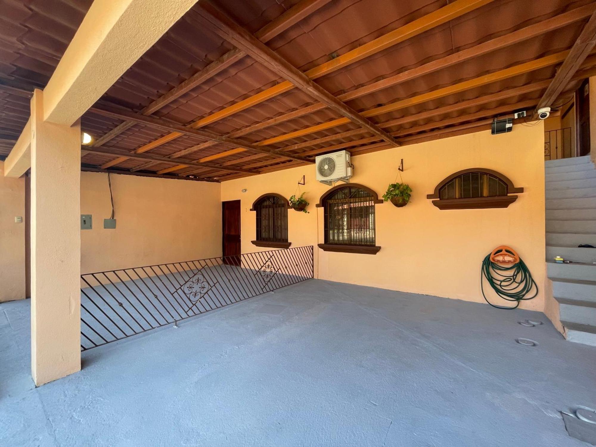 דירות ליברייה Casa Tatich Ac Near Guanacaste Airport מראה חיצוני תמונה